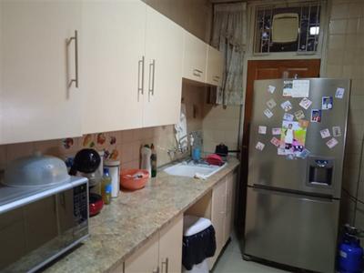 Apartment / Flat For Sale in Parktown, Johannesburg