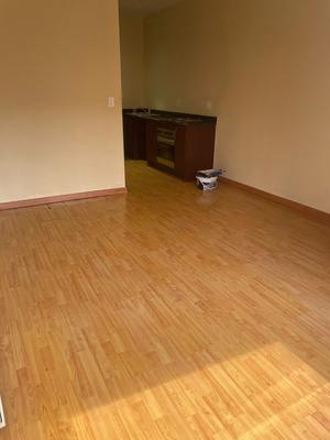 Apartment / Flat For Rent in Marshalltown, Johannesburg
