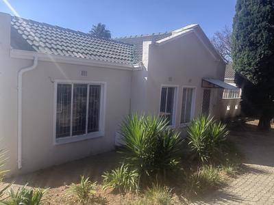 House For Rent in Buccleuch, Sandton