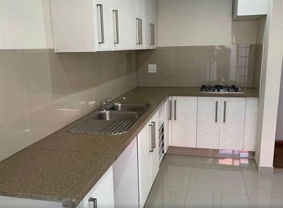 Cottage For Rent in Gallo Manor, Sandton