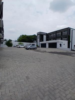 Apartment / Flat For Sale in Houghton, Johannesburg