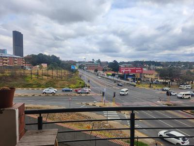 Apartment / Flat For Rent in Auckland Park, Johannesburg